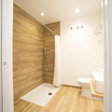 Voralmar Hotel apartamentowy *
